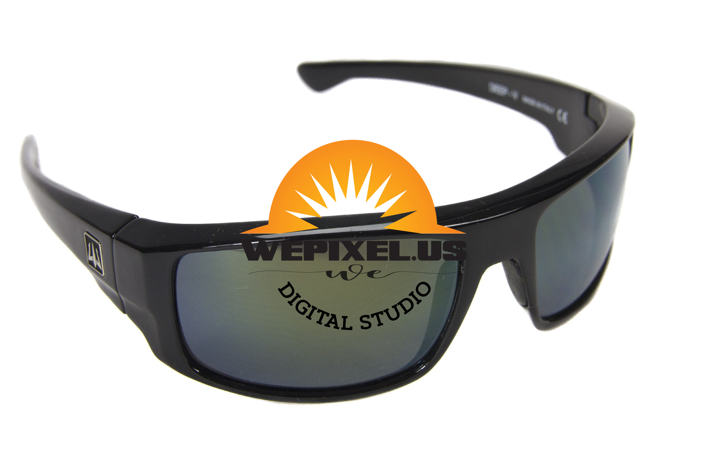seatek 3281 sunglasses deep v green 2400x1600 1